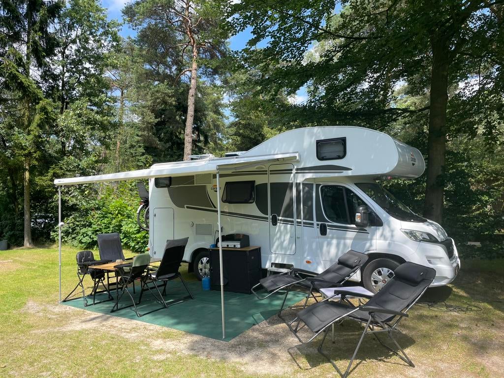 Carado A361(2022)Airco/zonnepaneel/sat-schotel/XZENT media), Caravans en Kamperen, Campers, Alkoof, Ringverwarming, Fiat, Treinzit