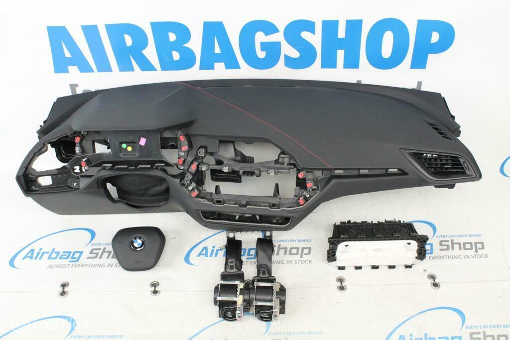 Airbag set - Dashboard met rode stiksels BMW 2 serie F44, Gebruikt, Ophalen of Verzenden