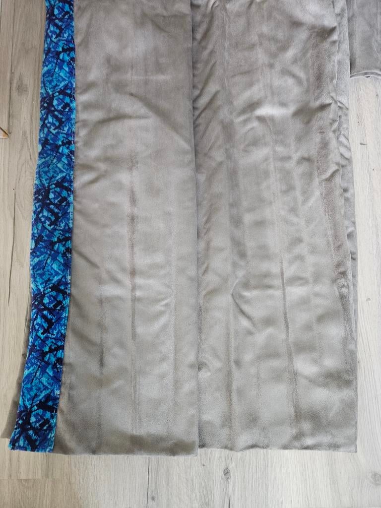 Set auto gordijnen grijs met blauwe rand, Ophalen of Verzenden