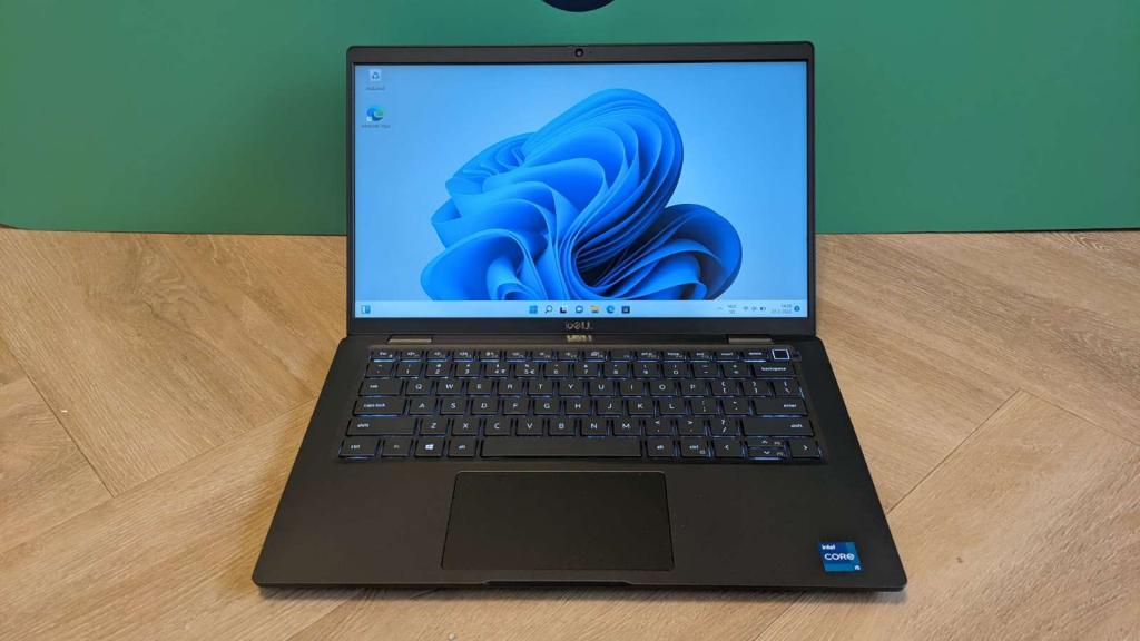 Dell Latitude 7420 - 400 nits / Core i5-1135G7 / 16GB DDR4, Computers en Software, Windows Laptops, Niet ingevuld, Qwerty, Niet ingevuld