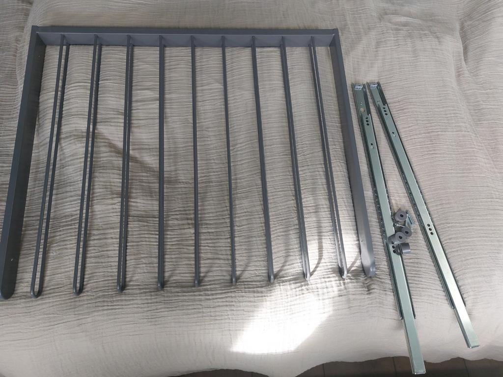 Komplement uittrekbare broekhanger 75x58 cm voor Paxkast, Ophalen, Zo goed als nieuw, Metaal, Volwassenen