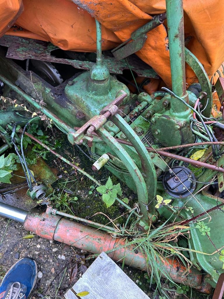 Fendt onderdelen F24, Ophalen