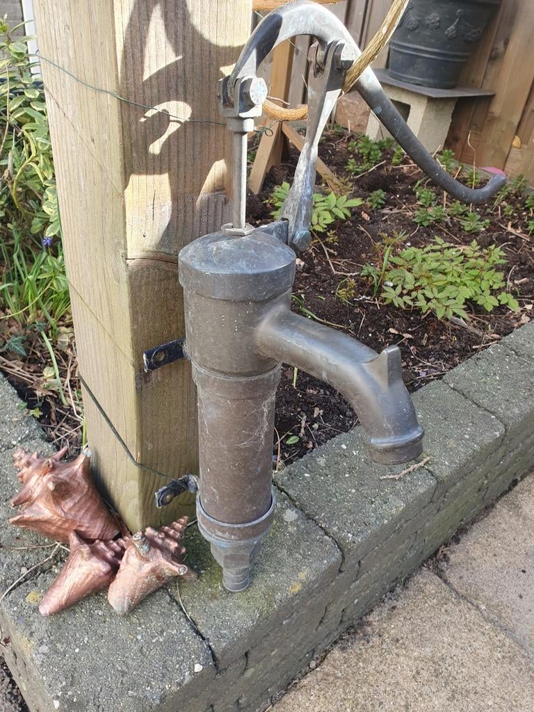 Oude Koperen pomp, Ophalen of Verzenden, Gebruikt, Handmatig, Overige typen