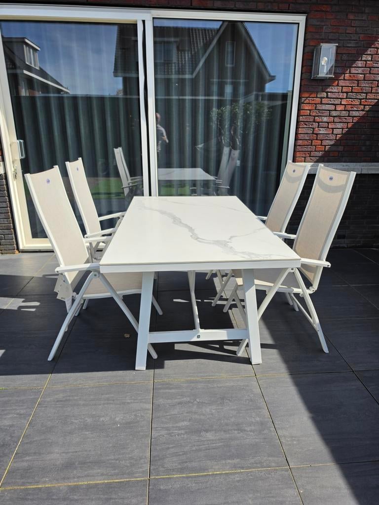 Alexa tuintafel en 4 Hartman tuinstoelen, Tuin en Terras, Ophalen of Verzenden, Nieuw