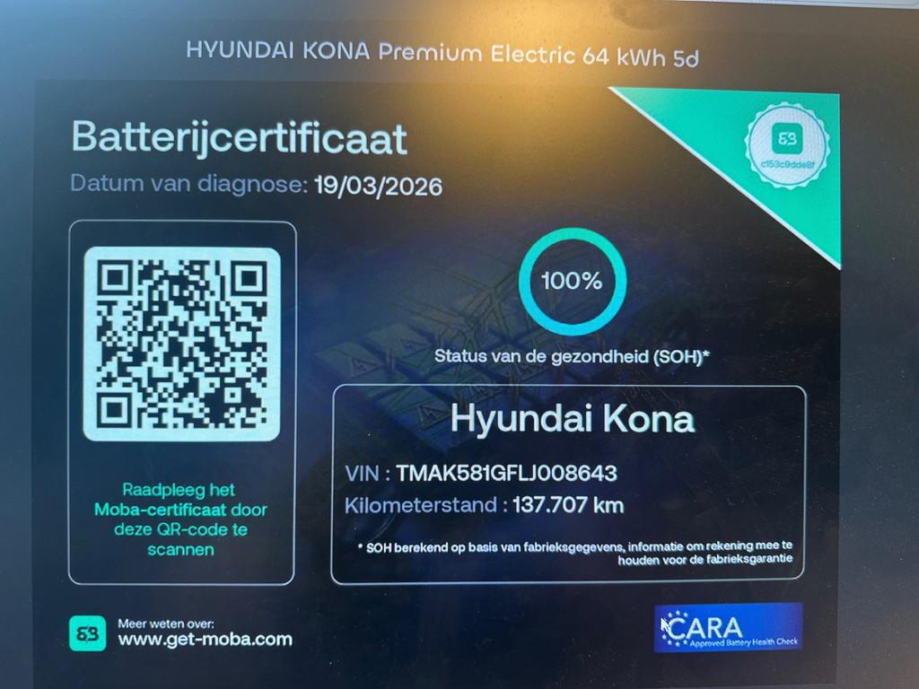 Hyundai Kona EV Premium 64 kWh FASE 3 SOH 100% WARMTEPOMP, Gebruikt, Zwart, 64 kWh, Metallic lak