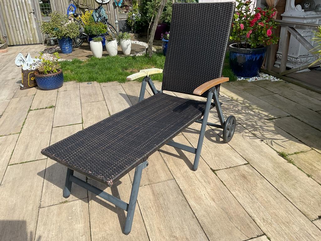 Ligstoel., Tuin en Terras, Ligbedden, Ophalen of Verzenden, Zo goed als nieuw, Wicker