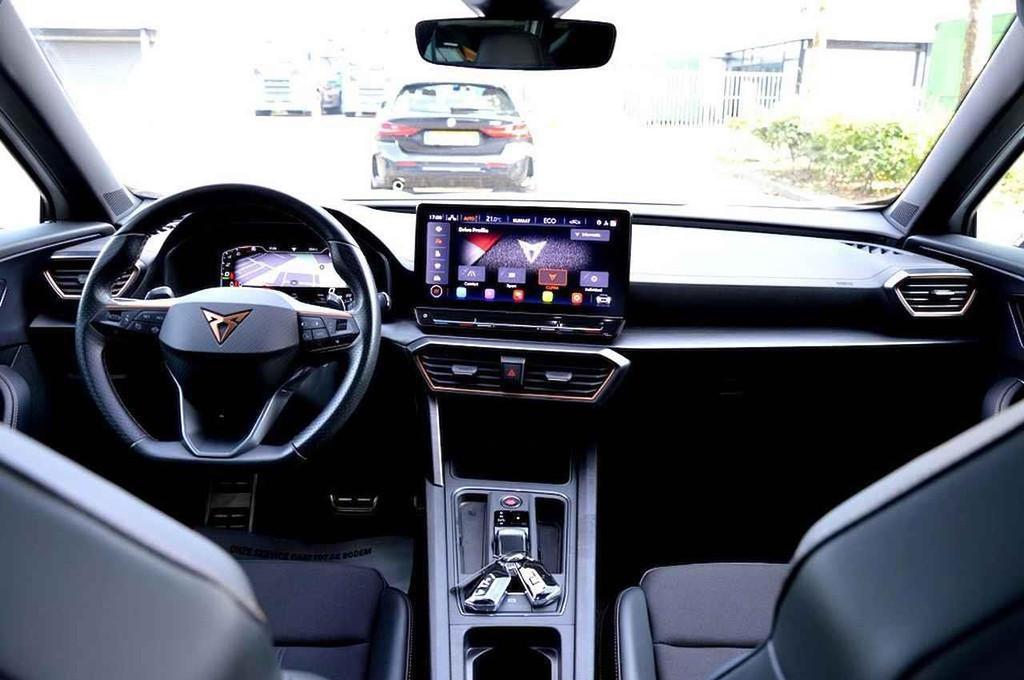 Cupra Formentor 1.4 e-Hybrid VZ Performance 245PK 360º/VIRT, 12 maanden, Stof, Gebruikt, 4 cilinders