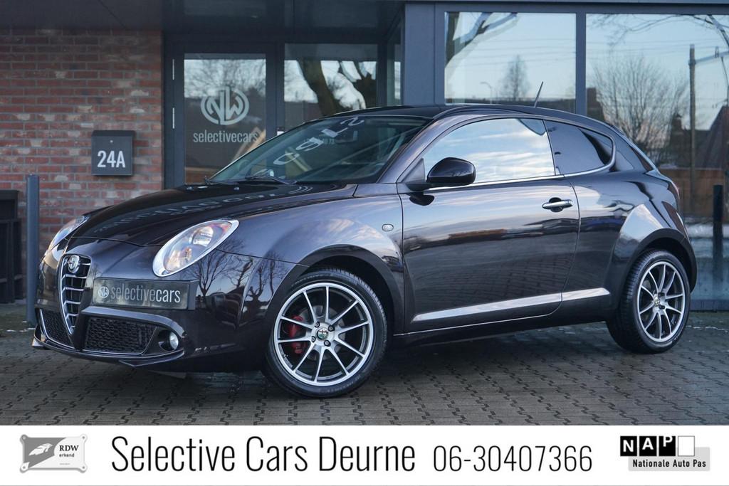 Alfa Romeo MiTo 0.9 TwinAir Esclusivo Navi, Cruise, Leder Or, Voorwielaandrijving, 101 pk, Gebruikt, Parkeersensor
