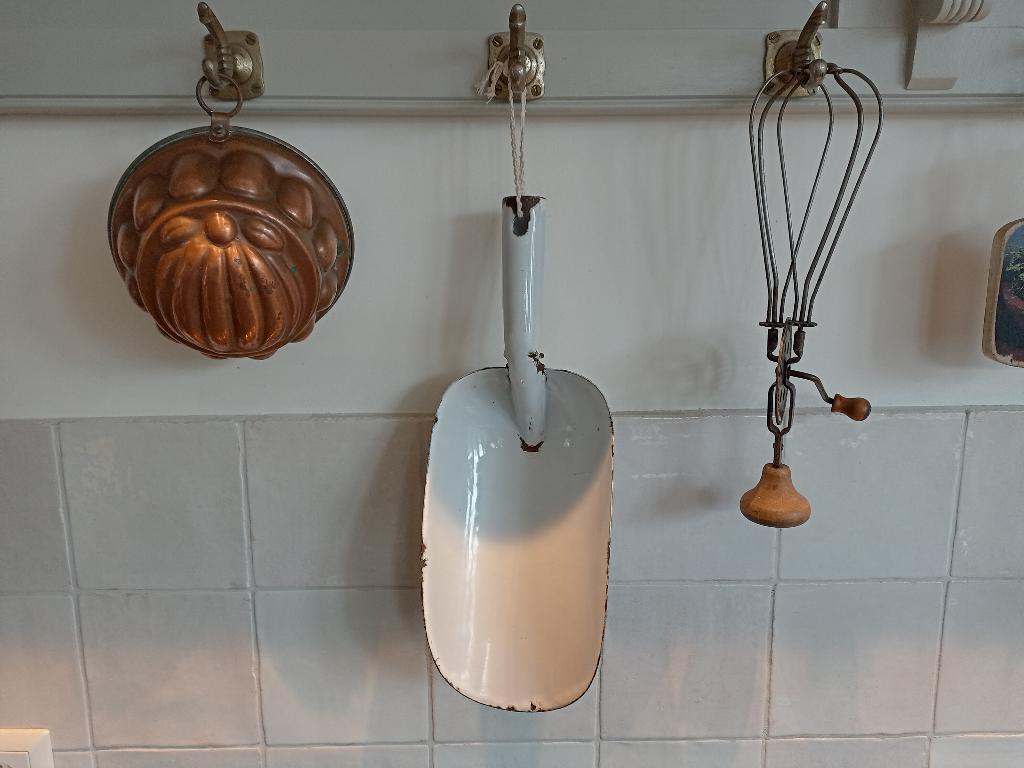 grote emaille winkel/voorraad/gruttersschep, Ophalen of Verzenden