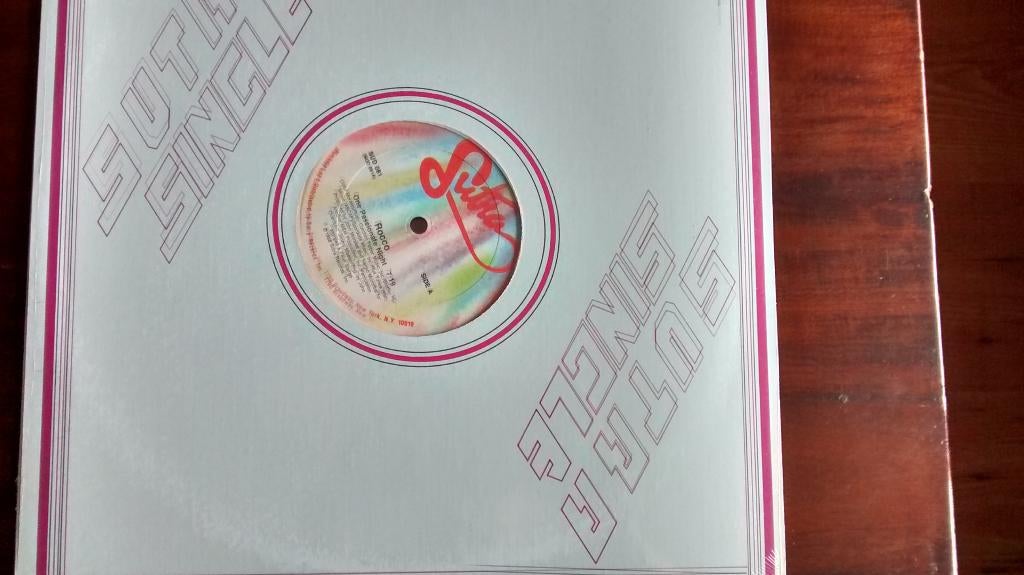 Maxi single - Rocco - One passionate night, Maxi-single, Dance, Ophalen of Verzenden, Zo goed als nieuw