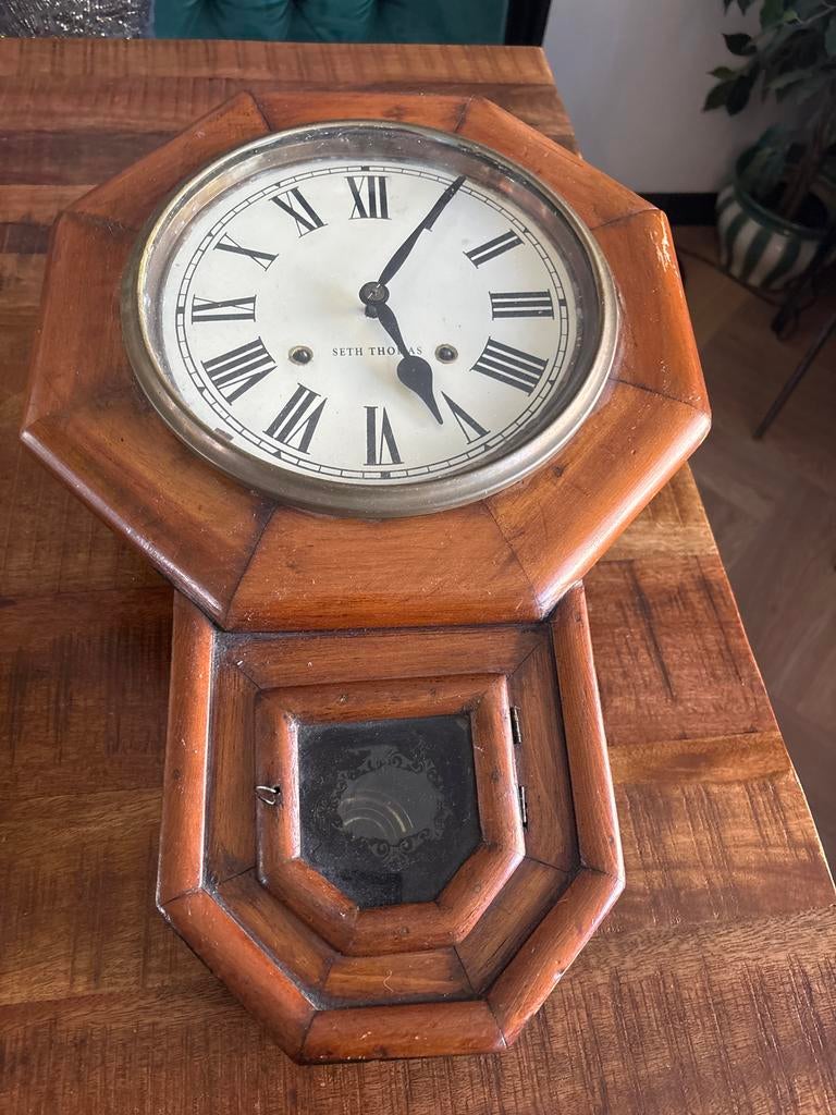 Oude Engelse klok leuk voor decoratie!, Antiek en Kunst, Antiek | Klokken, Ophalen of Verzenden