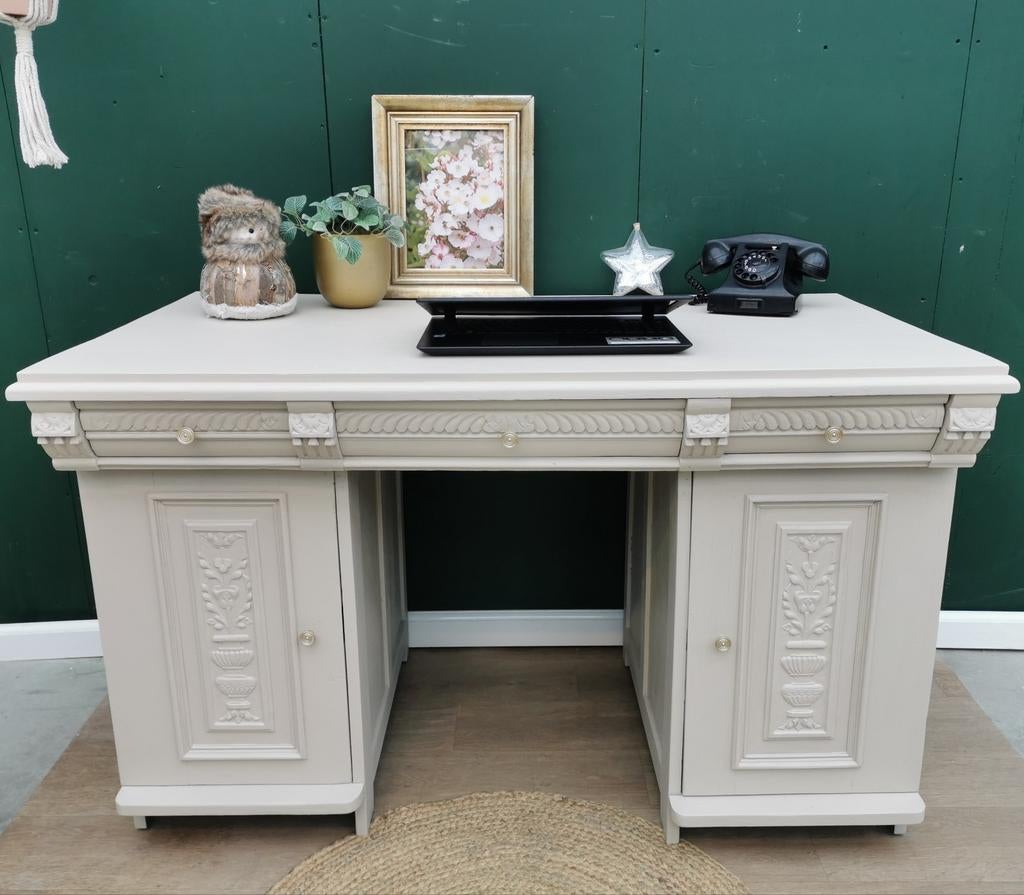 Bureau Cathedral Taupe, Ophalen, Gebruikt, Voorhout, Hout