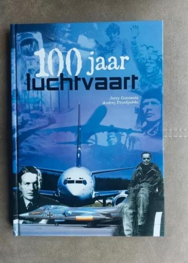 100 jaar Luchtvaart door J. Gotowala, Ophalen of Verzenden, Zo goed als nieuw, Boek of Tijdschrift