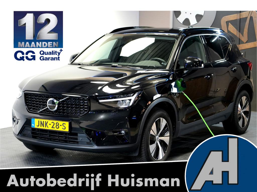 Volvo XC40 1.5 T4 Plug-in Hybrid 155kW/211pk DCT7 Plus Dark, Met garantie (alle), Zwart, Hybride Elektrisch/Benzine, 3 cilinders