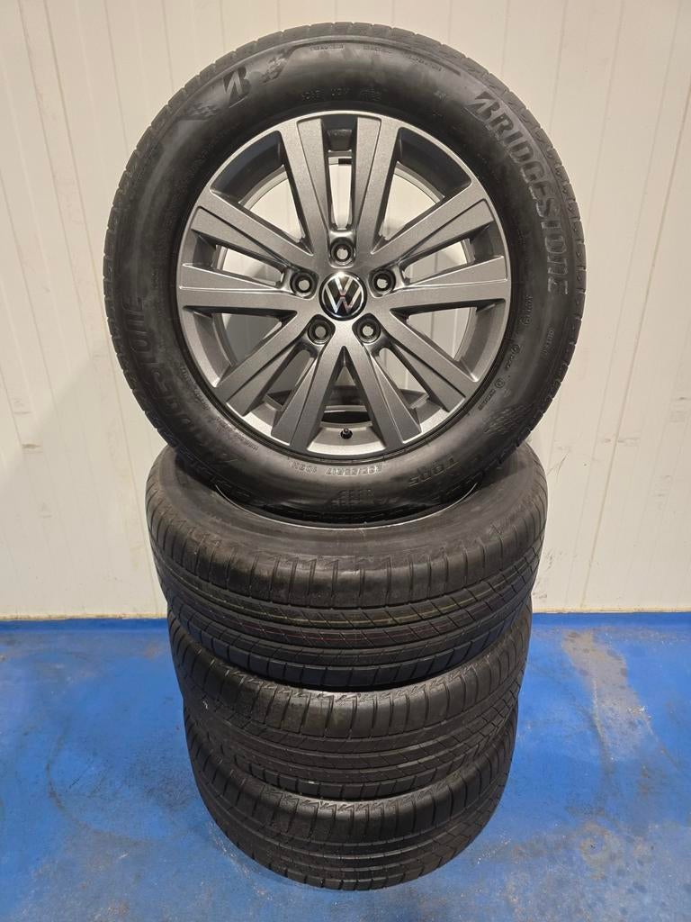🌞Originele VW Cascavel velgen 17 inch zomerbanden T5 T6, Auto-onderdelen, Banden en Velgen, Banden en Velgen, 17 inch, Ophalen of Verzenden