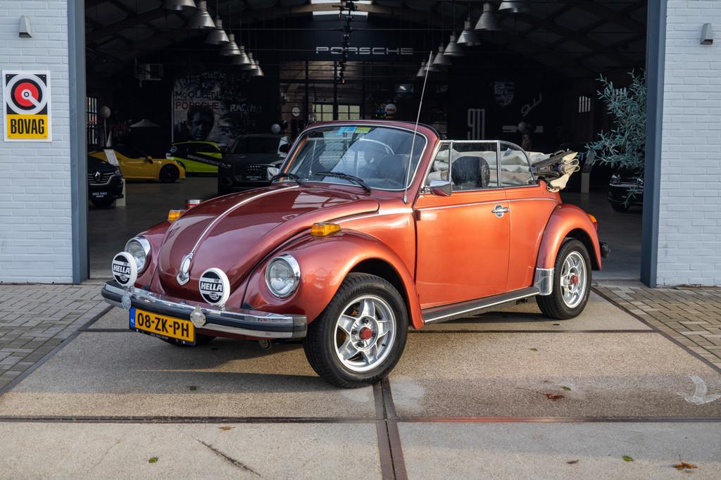 Volkswagen Kever Cabriolet 1303 LS Karmann 60 Jahre Käfer, Achterwielaandrijving, Zwart, Cabriolet, Leder
