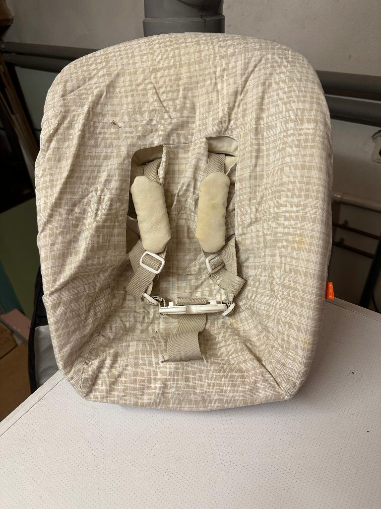 Stokke Newborn set inclusief hoes, Ophalen of Verzenden, Zo goed als nieuw, Overige typen, Stoelverkleiner