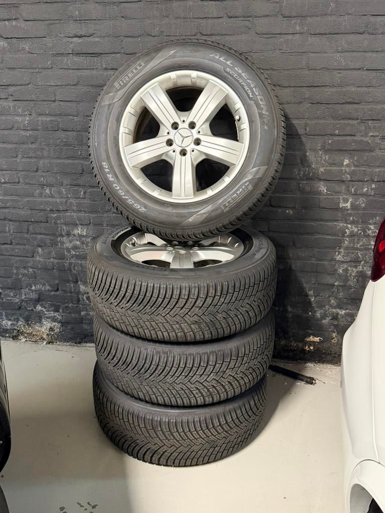 Mercedes GL velgen + ZGAN all season banden, Ophalen of Verzenden, All Season, Banden en Velgen
