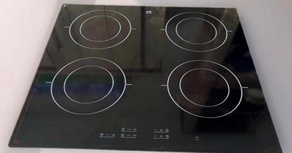 Kookplaat inductie ETNA, Witgoed en Apparatuur, Kookplaten, Zo goed als nieuw, Inbouw, Inductie, 4 kookzones