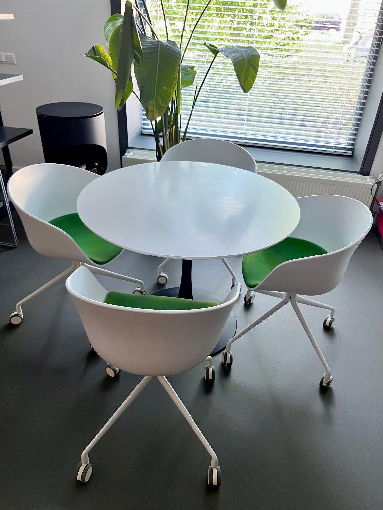 Hay | Stoel 2x | Designstoel | Eetkamerstoel | Bureaustoel, Ophalen, Gebruikt, Twee, Stof