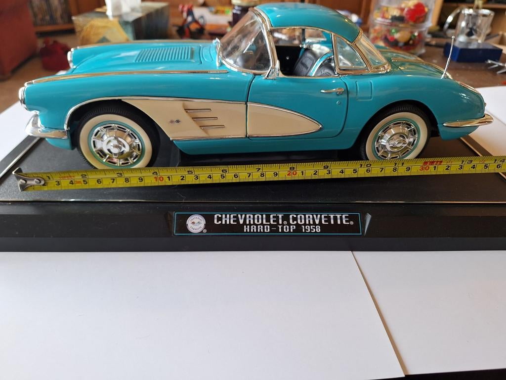 1:12 Chevrolet Corvette C1 1958 Solido 1/12, Ophalen of Verzenden, Zo goed als nieuw, Auto