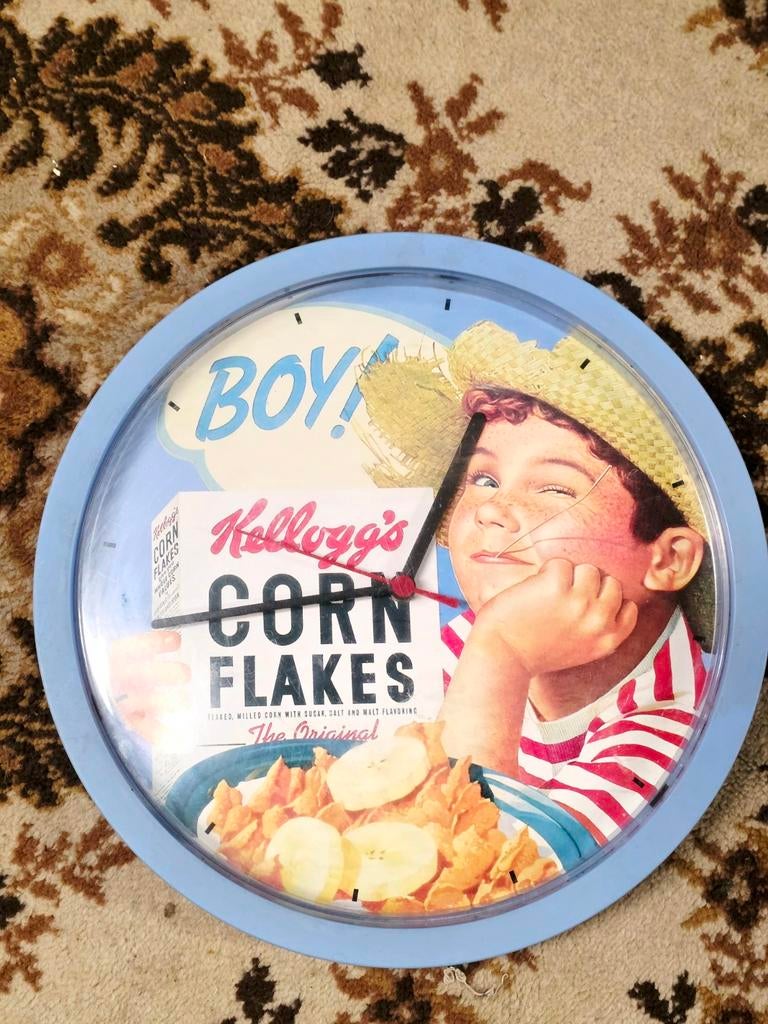 9863 : Vintage Kellogg's Cornflakes Clock "Boy", Ophalen of Verzenden, Gebruikt, Analoog, Wandklok