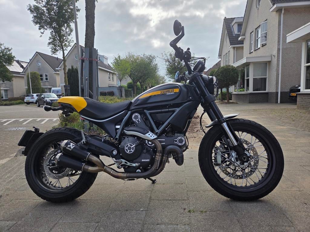 Ducati Scrambler full throttle 800, 2 cilinders, Sportuitlaat, Motorrijbewijs A, Particulier
