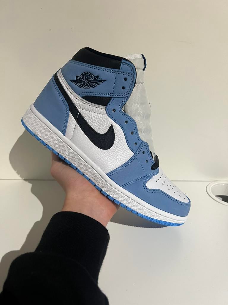 Nike Air Jordan 1 High University Blue maat 42,5, Kleding | Heren, Schoenen, Blauw, ., Nieuw, Ophalen of Verzenden