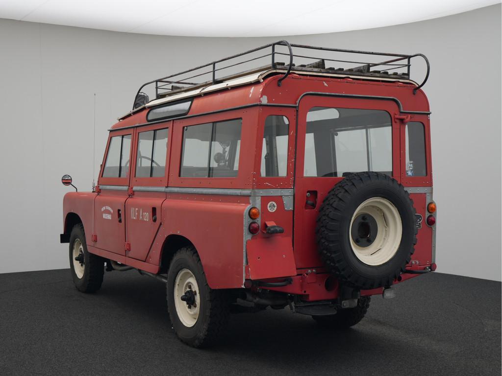 Land Rover 109 MK III 2.6L 83-86 Pk Petrol Kleinlöschfahrze, Auto's, 86 pk, Land Rover, Overige carrosserieën, Bedrijf