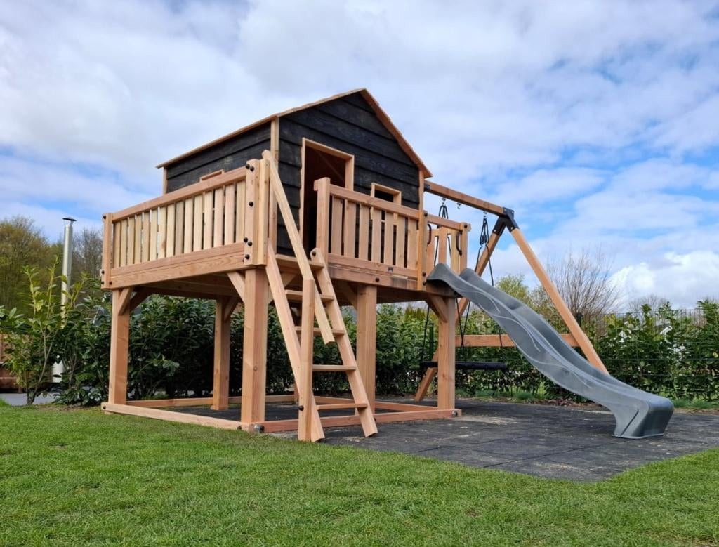 BOOMHUT XL speeltoren speelhuis klimtoren speeltoestel