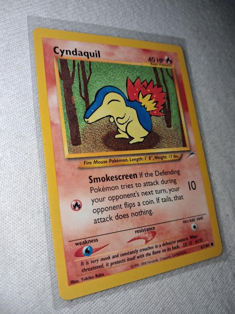 First edition pokemon kaart cyndaquil!, Ophalen of Verzenden, Zo goed als nieuw, Losse kaart