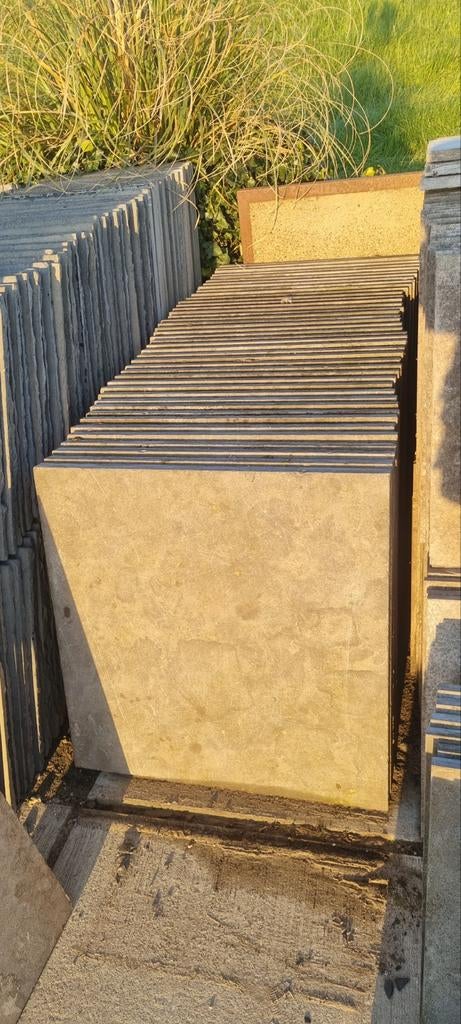 Ruim 26m2 chinees natuursteen 80x80cm 4cm dik te koop, Tuin en Terras, Ophalen, Gebruikt, Terrastegels, Natuursteen