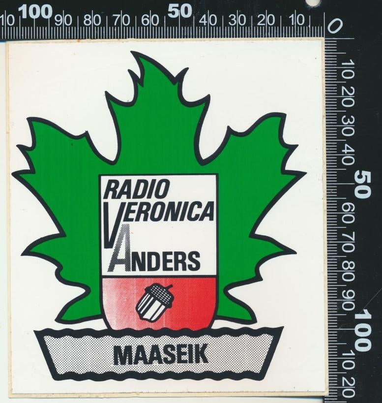 Sticker: Radio Veronica Anders - Maaseik, Ophalen of Verzenden, Zo goed als nieuw, Film, Tv of Omroep
