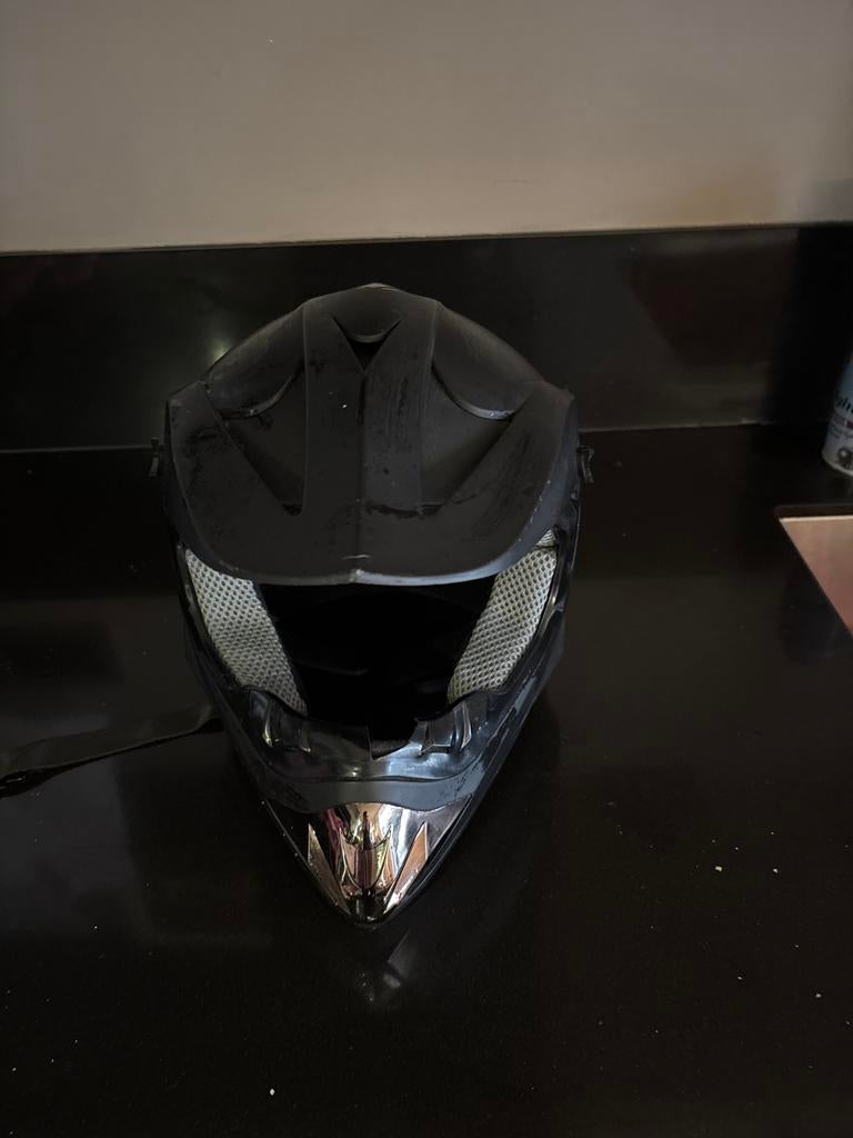 Nieuwe helm - nooit gedragen!, Fietsen en Brommers, Brommerhelmen, Ophalen of Verzenden, Nieuw