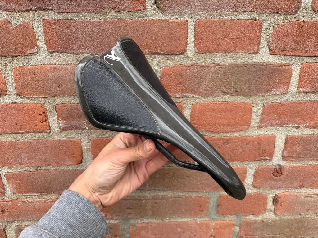 AX lightness Leaf zadel, Ophalen of Verzenden, Zo goed als nieuw, Zadel