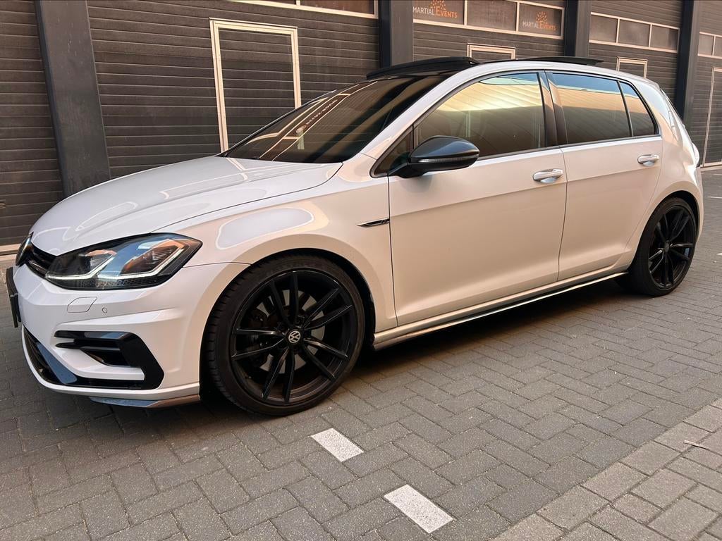 Auto verhuurbedrijf km vrij huren (voor de dagelijkse autos), Personenauto