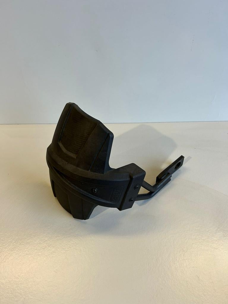 Givi Spatbord Yamaha MT 09 GT Tracer 2022 (MTT 890 D RN70), Motoren, Onderdelen | Yamaha, Ophalen of Verzenden, Gebruikt