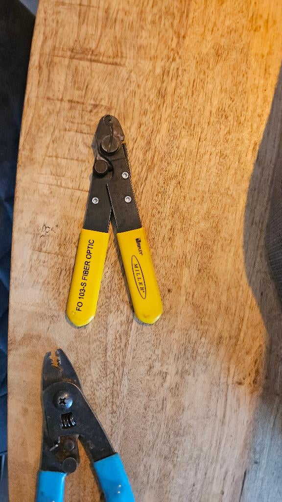 Handgereedschap glasvezel, Ophalen of Verzenden, Gebruikt, 250 ampère of meer, Overige typen