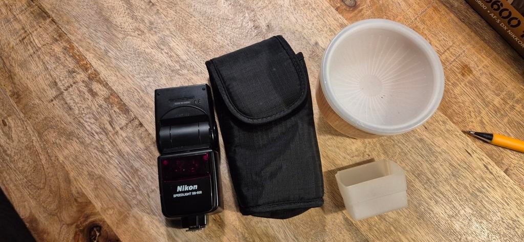 Speedlight sb-600 nikon, Audio, Tv en Foto, Fotografie | Flitsers, Ophalen of Verzenden, Zo goed als nieuw, Nikon