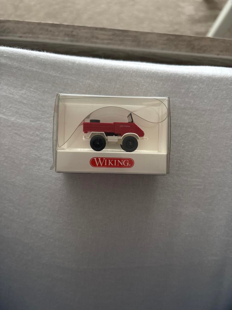 Wiking Unimog U 411 Brandweer - Modelauto 1:87, Ophalen of Verzenden, Zo goed als nieuw