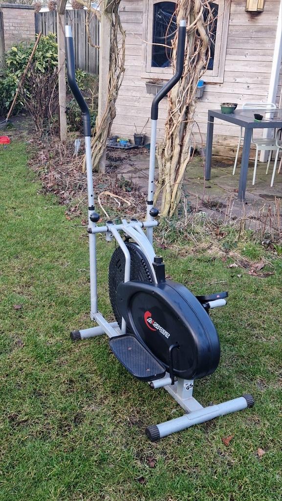 Hometrainer met instelbare weerstand, Ophalen, Gebruikt, Metaal, Benen