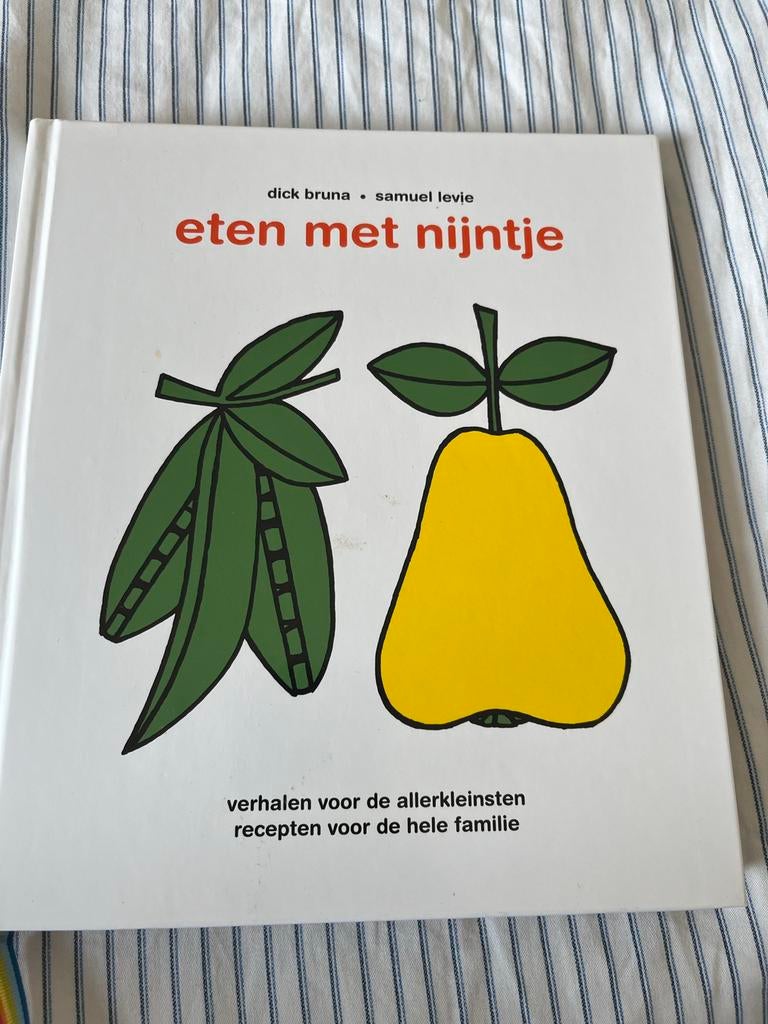 Eten met Nijntje - Kookboek voor de hele familie, Voorgerechten en Soepen, Ophalen of Verzenden, Zo goed als nieuw, Gezond koken