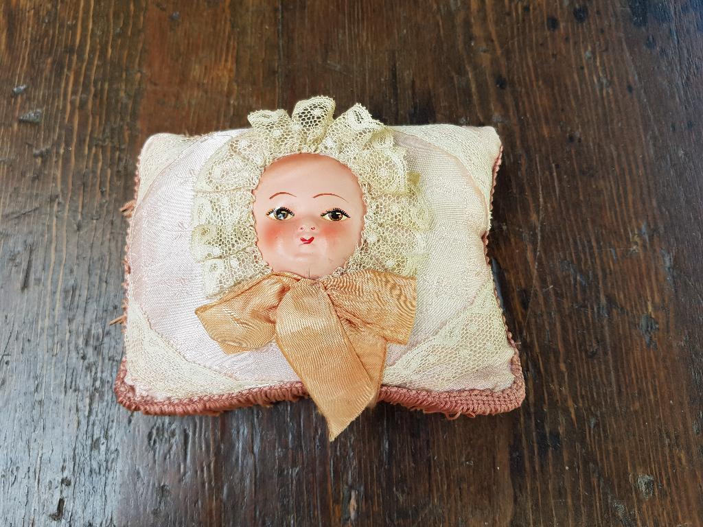 mooi antiek speldenkussen, Ophalen of Verzenden