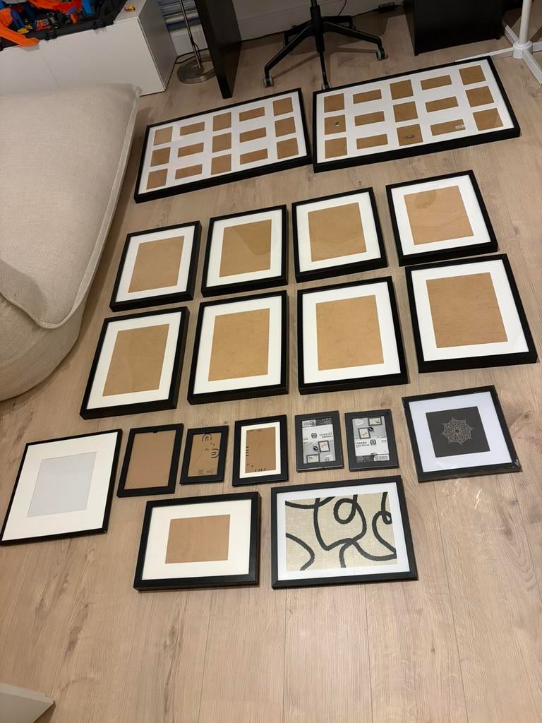 Veel verschillende fotolijsten ( ikea ), Ophalen, Zo goed als nieuw