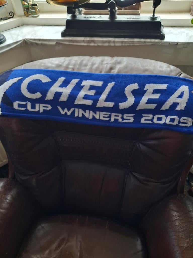 Te koop voetbal sjaal van chelsea uit 2009, Groter dan maat XL, Ophalen of Verzenden