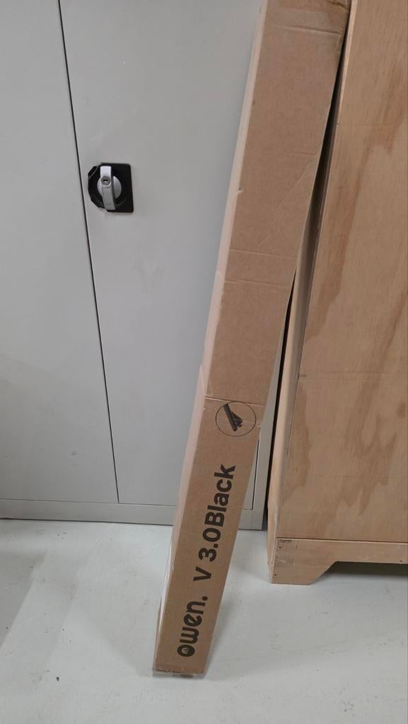 Owen 2.0 Dakdragers Zwart - Gesloten Railing (NIEUW IN DOOS), Ophalen of Verzenden, Nieuw