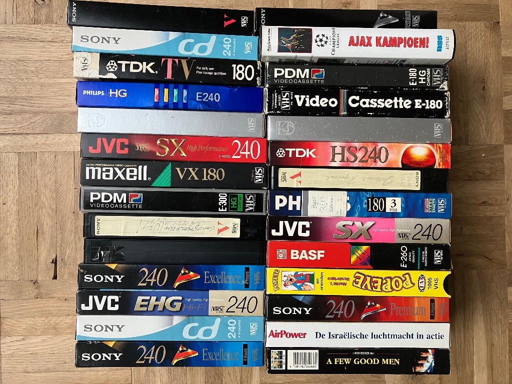 Diverse vhs videobanden(Ajax), Alle leeftijden, Ophalen of Verzenden, Gebruikt, Tv-serie of Tv-programma