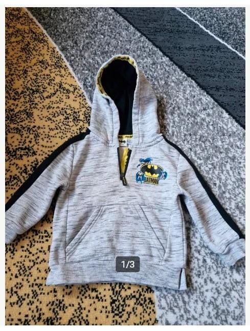 Grijze batman trui Maat 92 h3, Trui of Vest, Onbekend, Ophalen of Verzenden, Zo goed als nieuw
