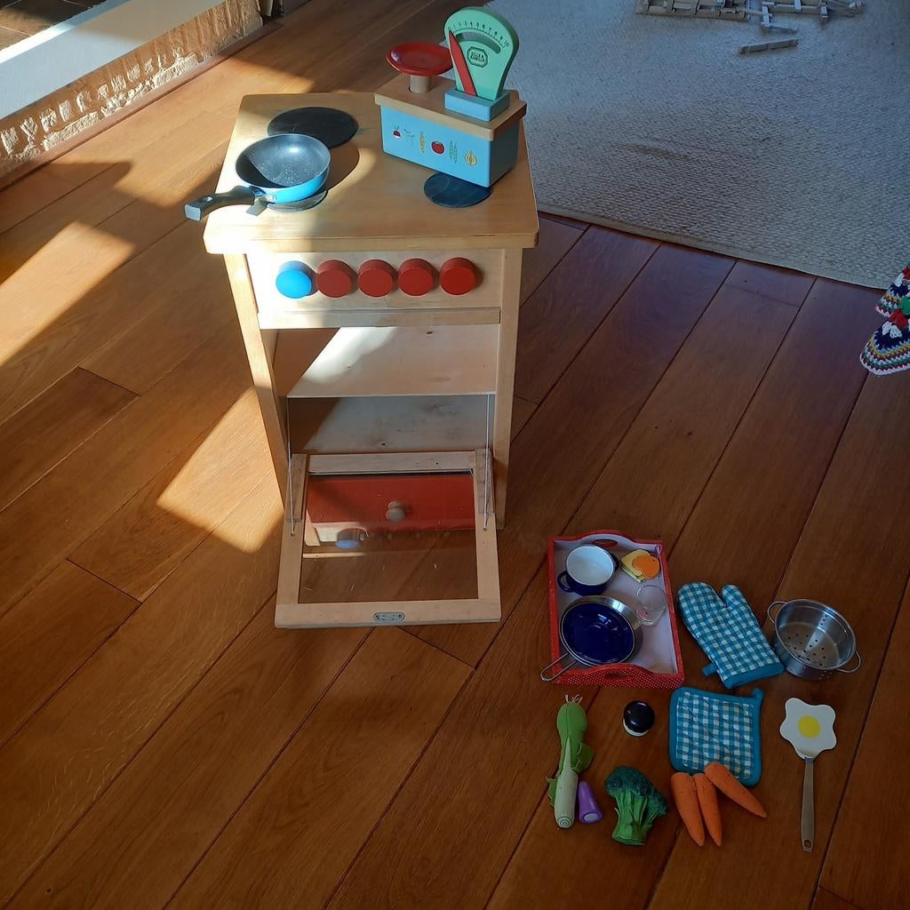 Kinderkeukentje met toebehoren, Ophalen, Gebruikt