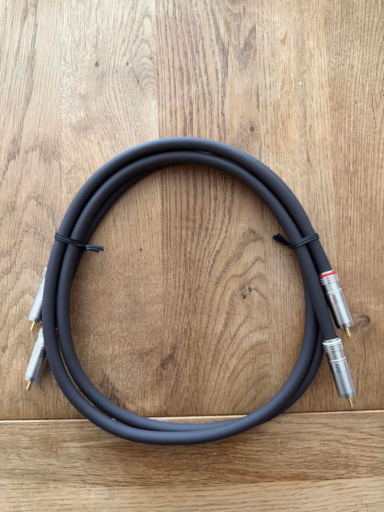 Accuphase ASL-10B RCA 1mtr, Ophalen of Verzenden, Zo goed als nieuw, Minder dan 2 meter, Interlink-kabel